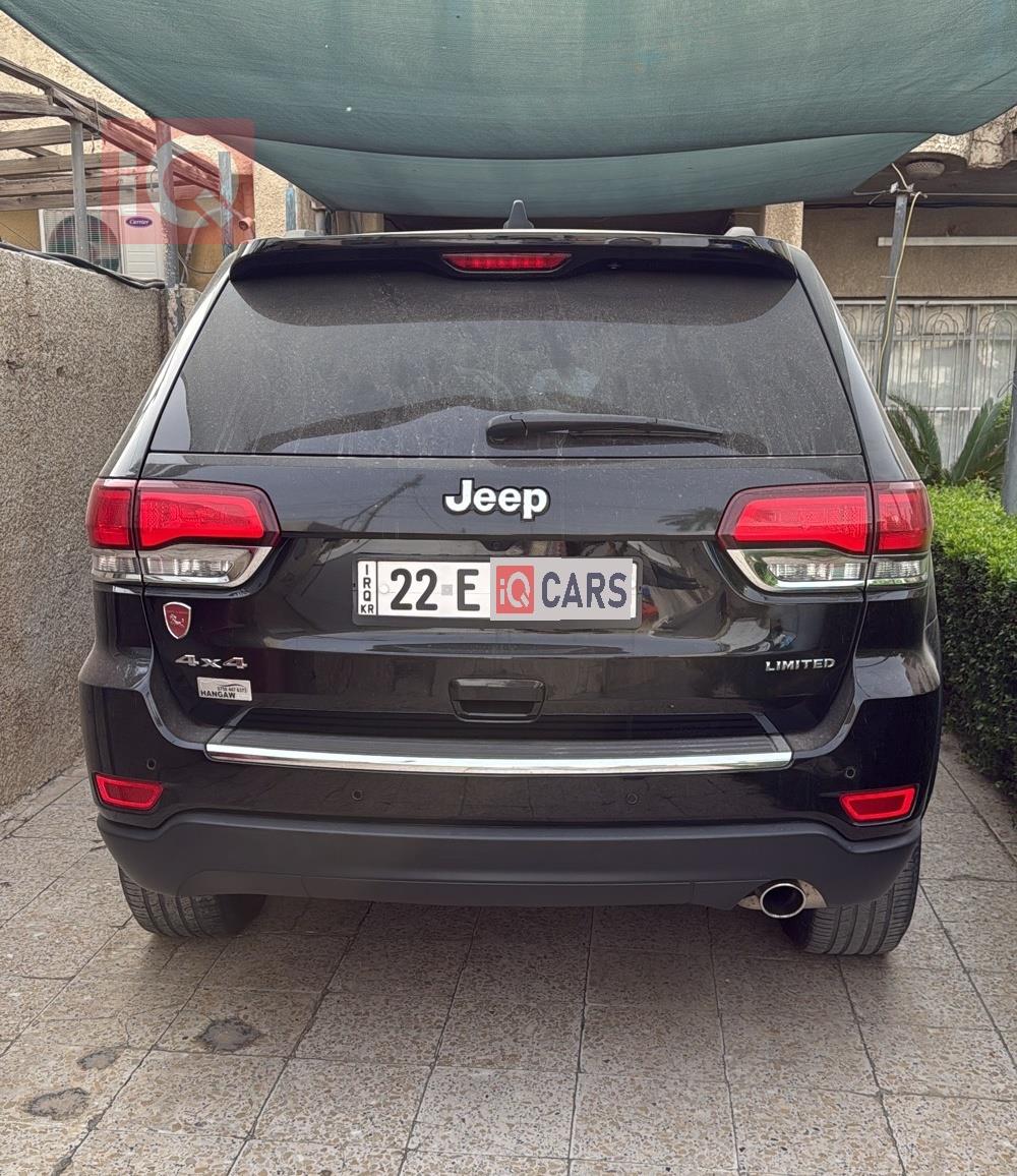 جیپ گراند شیرۆکی